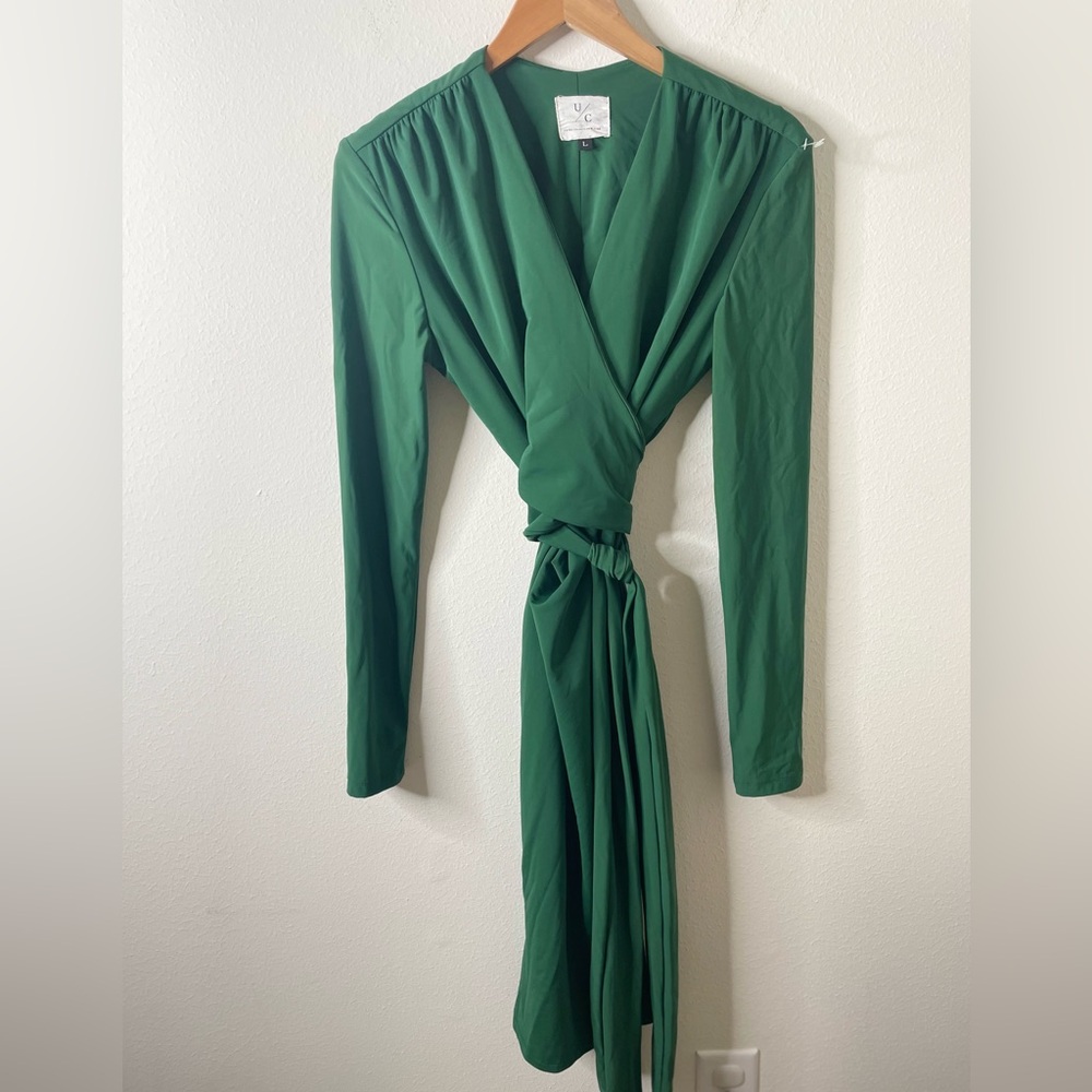 Undra Celeste Stunning Front Tie Dress - Picture 1 of 3